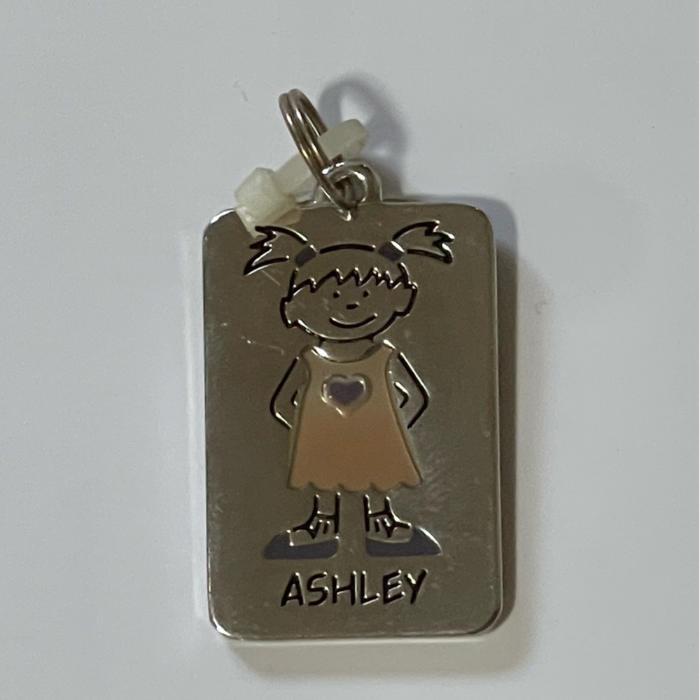 GANZ Kids Name Tag Charm ID Backpack Pull "ASHLEY"